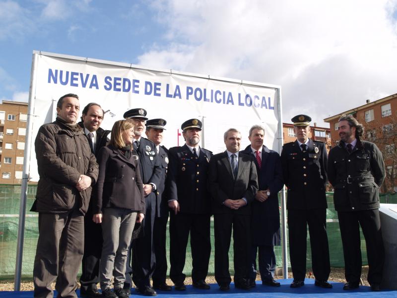 Fragoso coloca la primera piedra de la nueva sede de la Policía Local