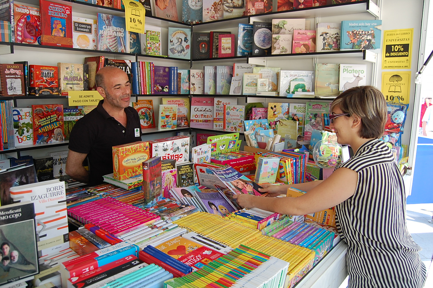 Imágenes de la Feria del Libro de Badajoz 2014