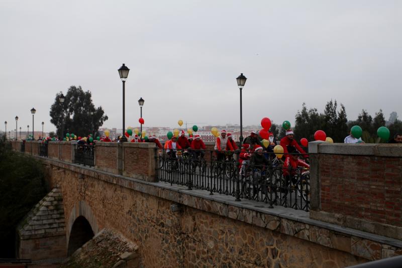 Ciclocabalgata Solidaria 2012 en Badajoz