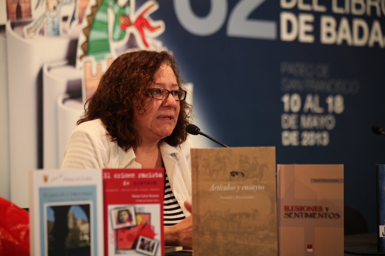 Carmen Posadas y Sánchez Adalid, firman en Badajoz sus últimos libros
