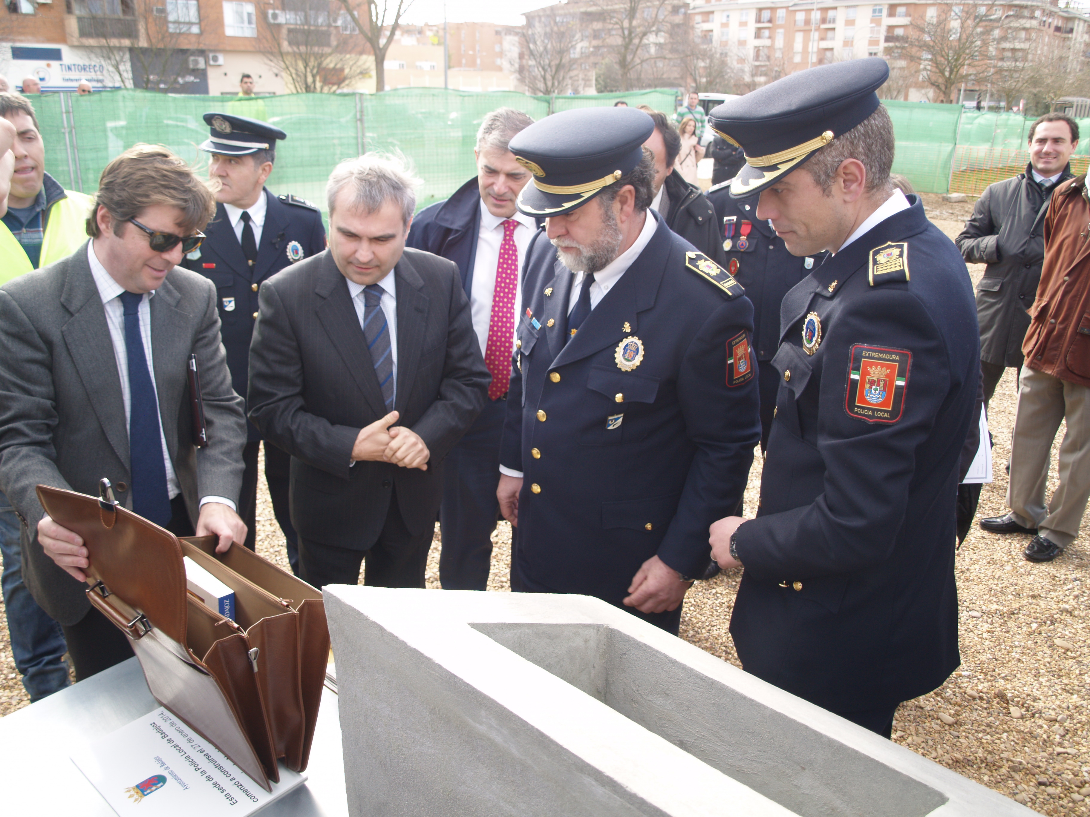 Fragoso coloca la primera piedra de la nueva sede de la Policía Local