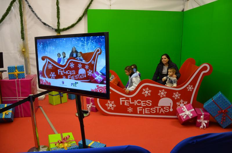 Imágenes de la inauguración del alumbrado y el mercado navideño