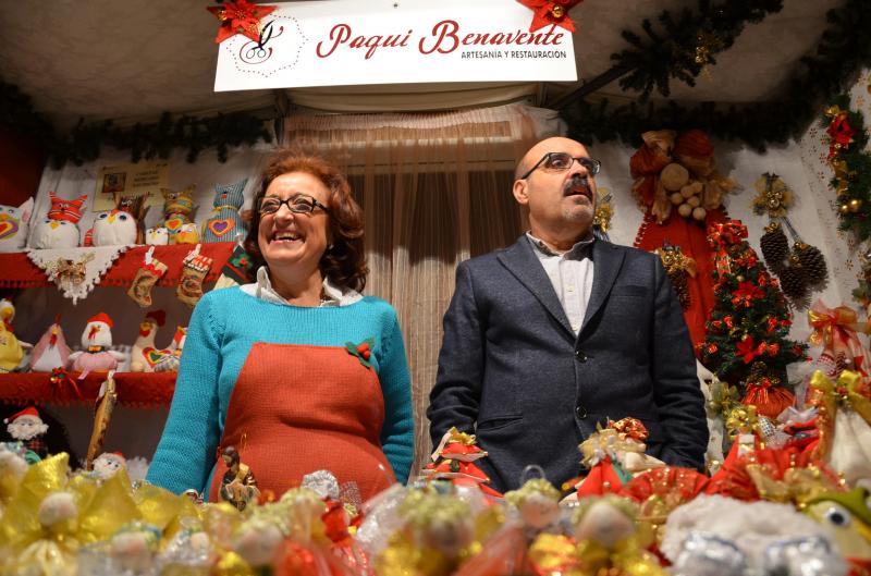 Imágenes de la inauguración del alumbrado y el mercado navideño
