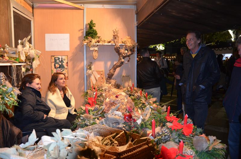 Imágenes de la inauguración del alumbrado y el mercado navideño