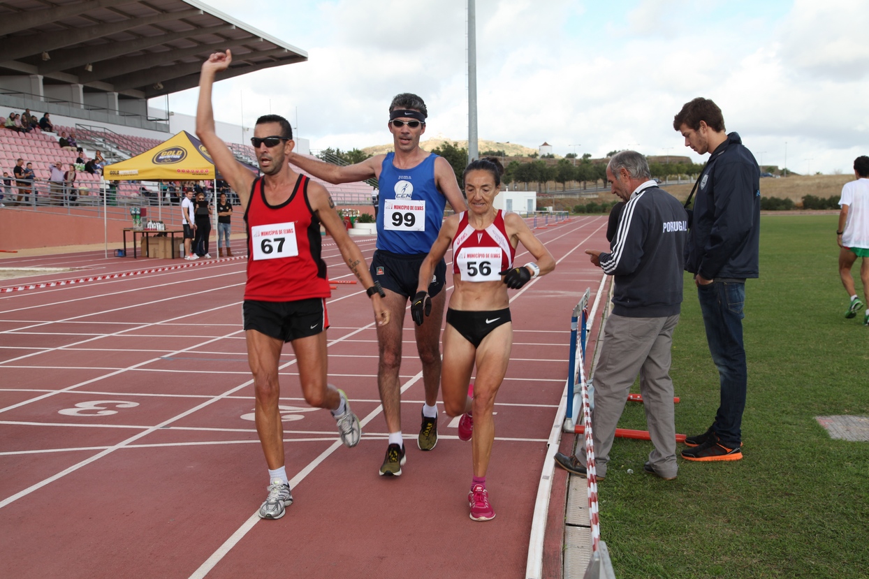 Imágenes de la 25ª Media Maratón Badajoz-Elvas