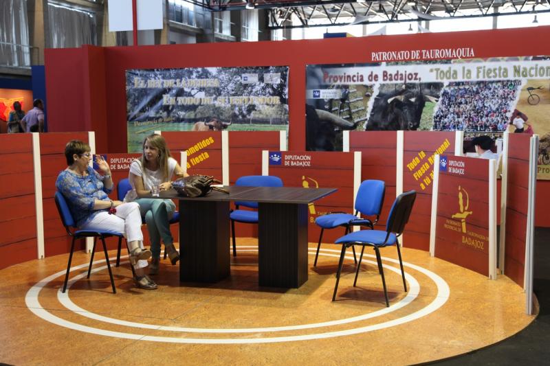 Imágenes de la inauguración de la Feria Ecuextre Badajoz