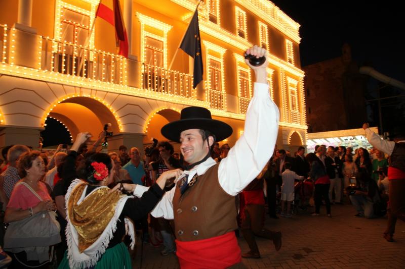 Imágenes de la inauguración y el alumbrado de la Feria de San Juan Badajoz