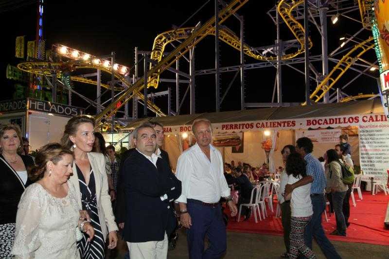 Imágenes de la inauguración y el alumbrado de la Feria de San Juan Badajoz