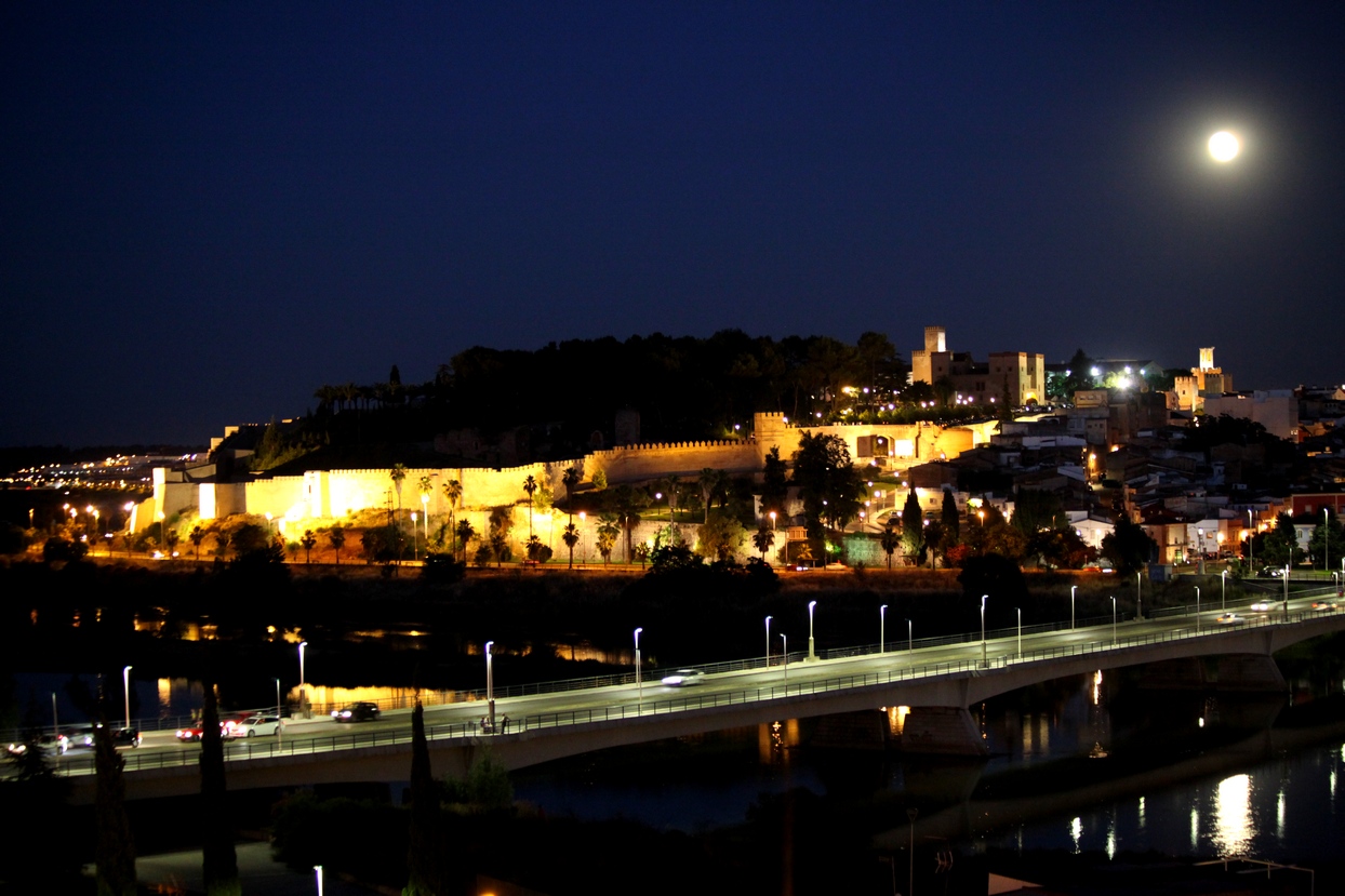 Cohetes de la noche de San Juan en Badajoz