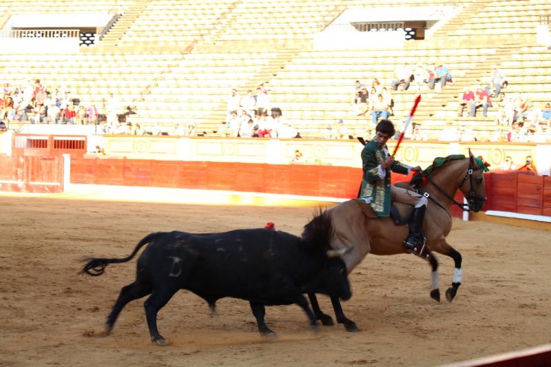 Imágenes de la primera tarde de feria taurina en Badajoz