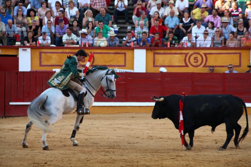 Imágenes de la primera tarde de feria taurina en Badajoz