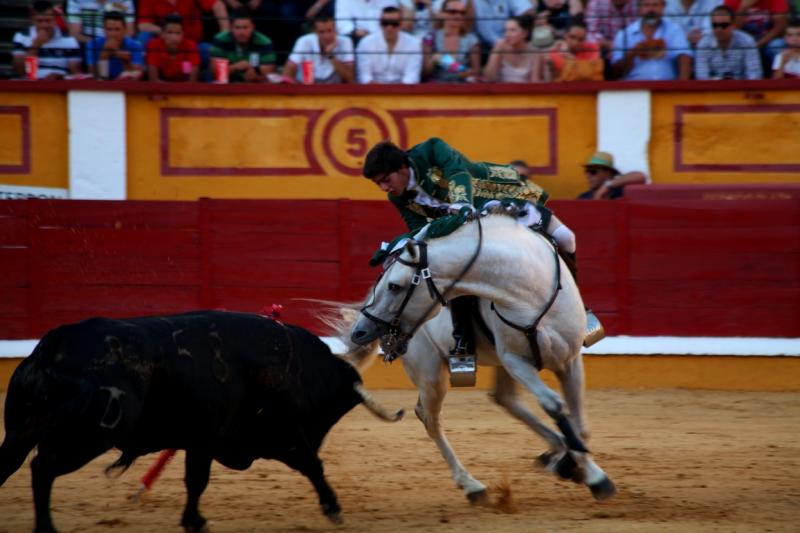 Imágenes de la primera tarde de feria taurina en Badajoz