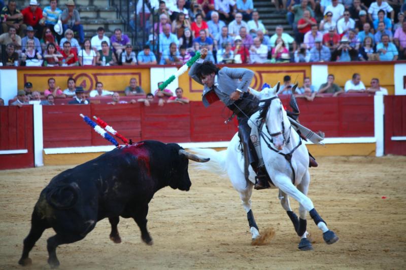 Imágenes de la primera tarde de feria taurina en Badajoz