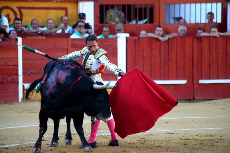 Imágenes de la corrida de El Juli, Manzanares y Ferrera en Badajoz