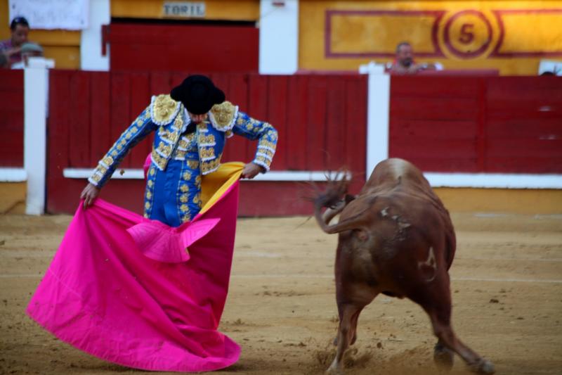 Imágenes de la corrida de Talavante, Perera y Morante en Badajoz