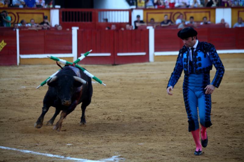 Imágenes de la corrida de Talavante, Perera y Morante en Badajoz