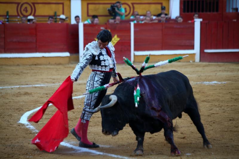 Imágenes de la corrida de Talavante, Perera y Morante en Badajoz Imágenes de la corrida de Talavante, Perera y Morante en Badajoz