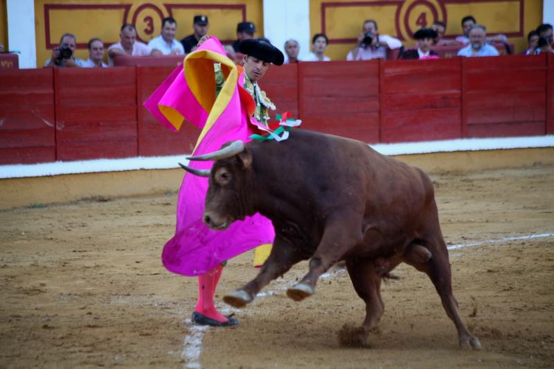 Imágenes de la corrida de Talavante, Perera y Morante en Badajoz