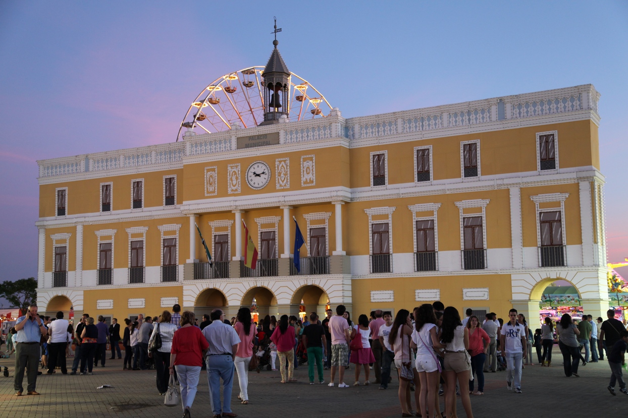 Imágenes de la inauguración y el alumbrado de la Feria de San Juan Badajoz