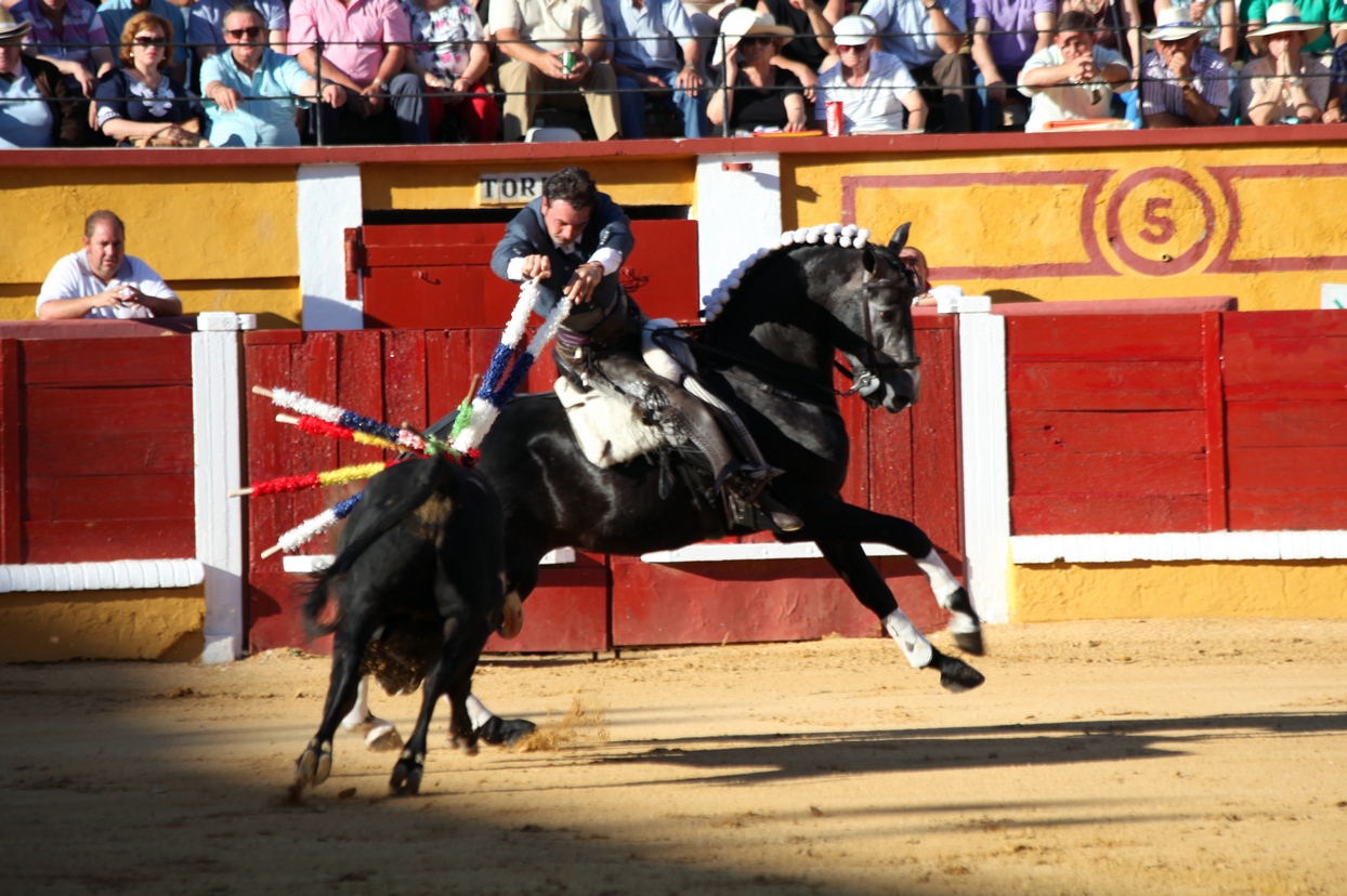 Imágenes de la primera tarde de feria taurina en Badajoz