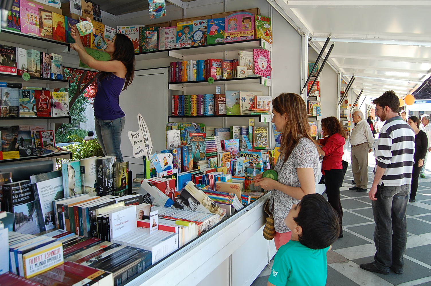 Imágenes de la Feria del Libro de Badajoz 2014