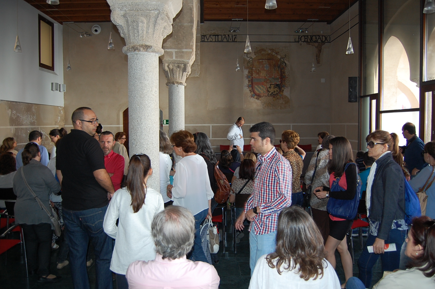 Reportaje sobre la visita guiada a la Galería de Fusileros de Badajoz