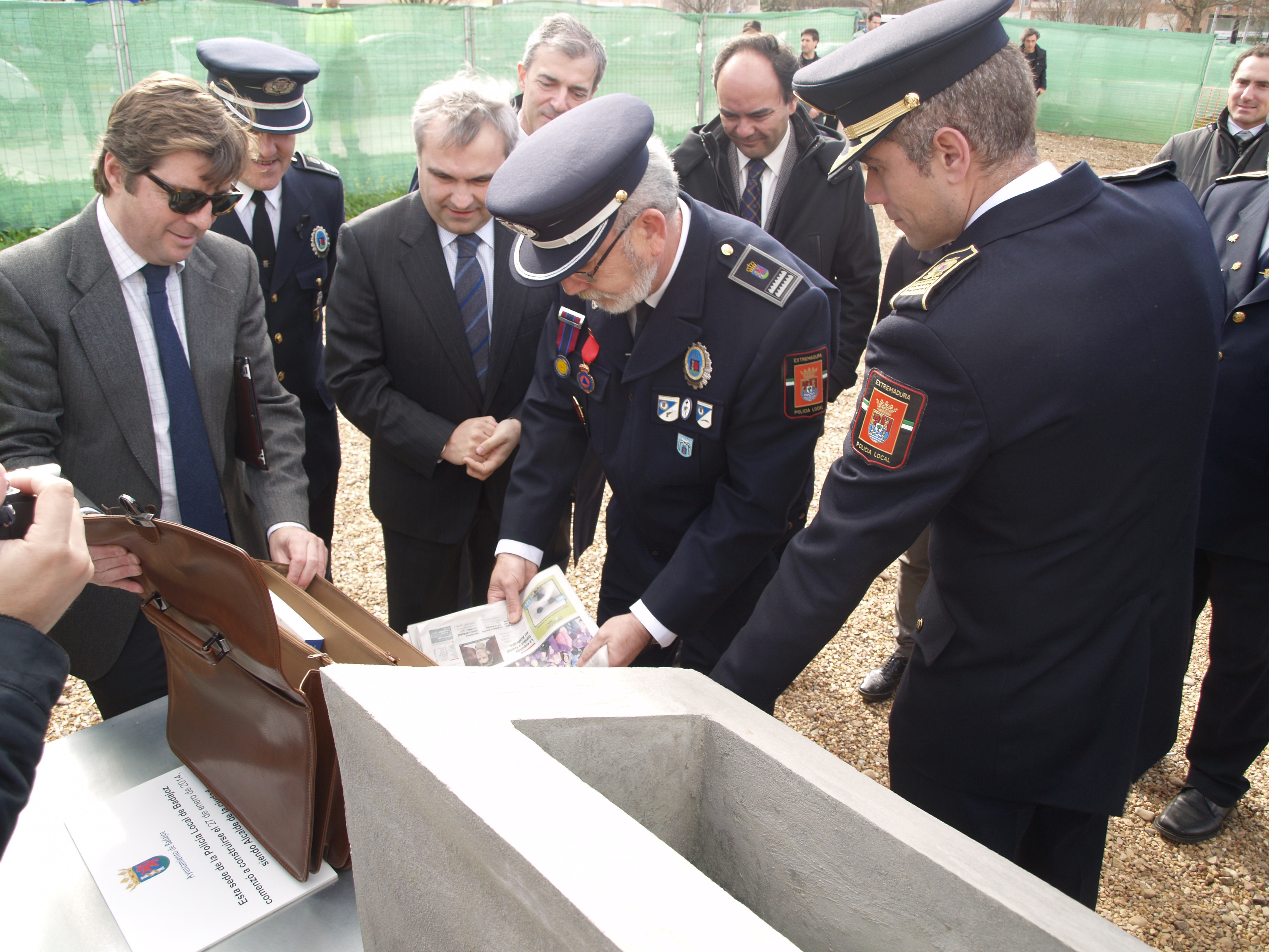 Fragoso coloca la primera piedra de la nueva sede de la Policía Local