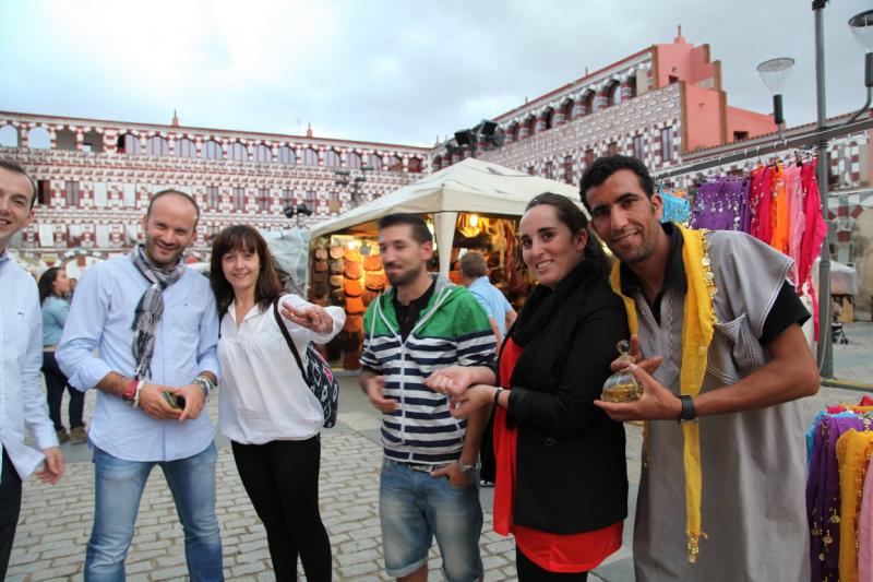 Ambiente en Almossassa la jornada de viernes 27