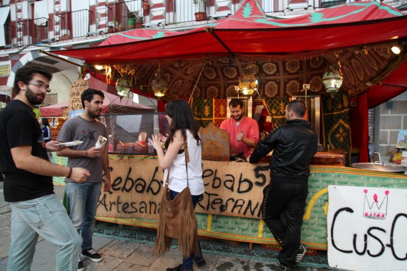 Ambiente en Almossassa la jornada de viernes 27