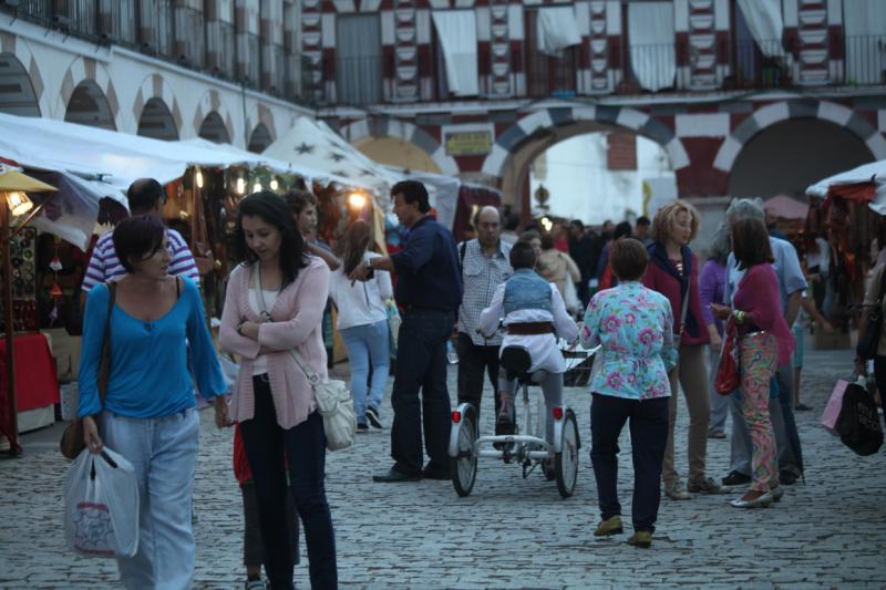 Ambiente en Almossassa la jornada de viernes 27