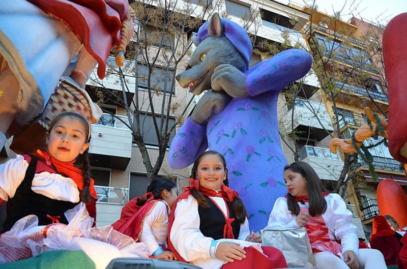 Miles de niños disfrutan de la llegada de los Reyes Magos de Oriente a Badajoz Parte I