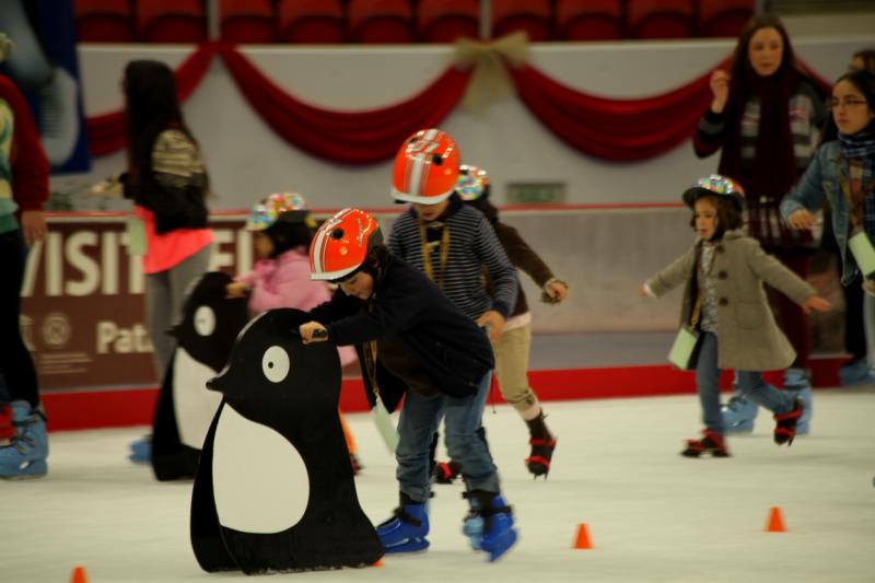 Pista de Patinaje sobre hielo e iluminación navideña de Elvas