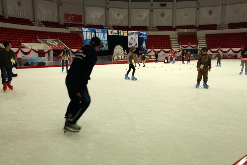 Pista de Patinaje sobre hielo e iluminación navideña de Elvas