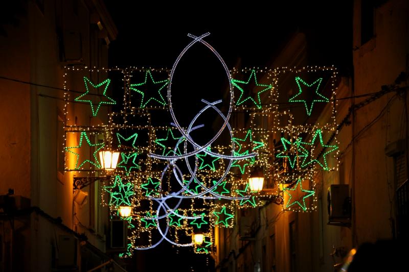 Pista de Patinaje sobre hielo e iluminación navideña de Elvas