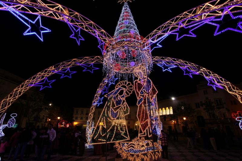 Pista de Patinaje sobre hielo e iluminación navideña de Elvas