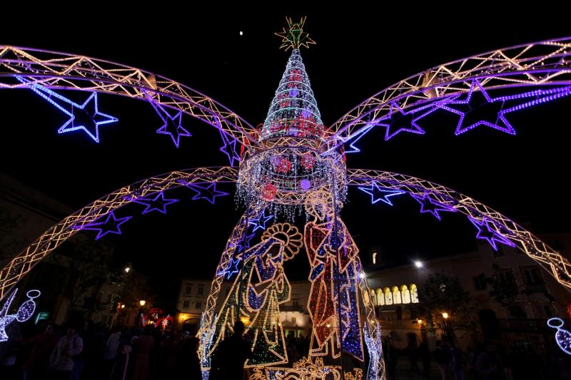 Pista de Patinaje sobre hielo e iluminación navideña de Elvas