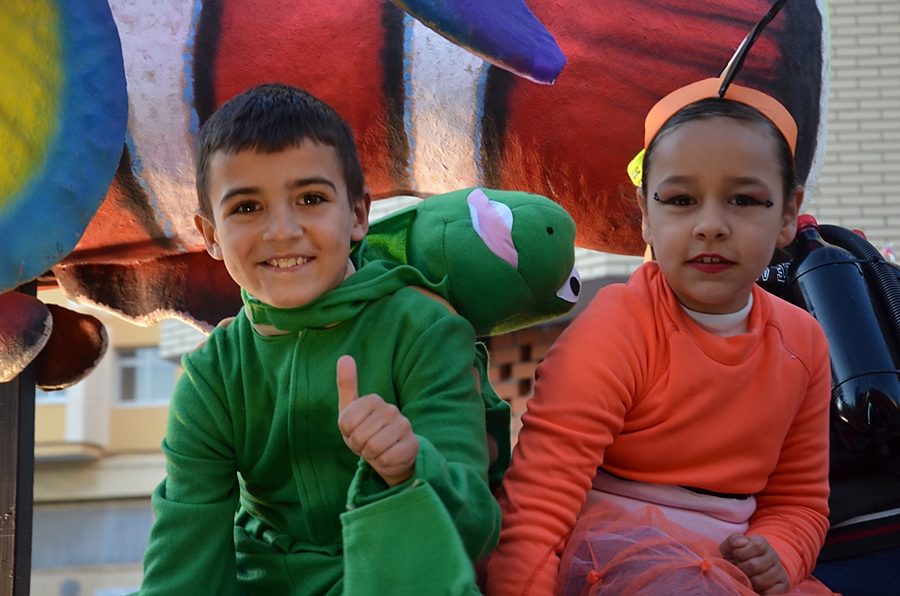 Miles de niños disfrutan de la llegada de los Reyes Magos de Oriente a Badajoz Parte I
