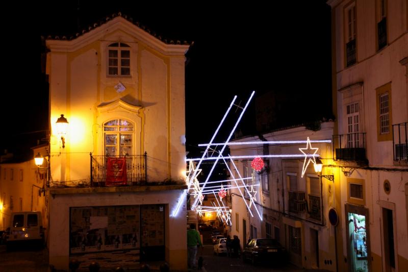 Pista de Patinaje sobre hielo e iluminación navideña de Elvas