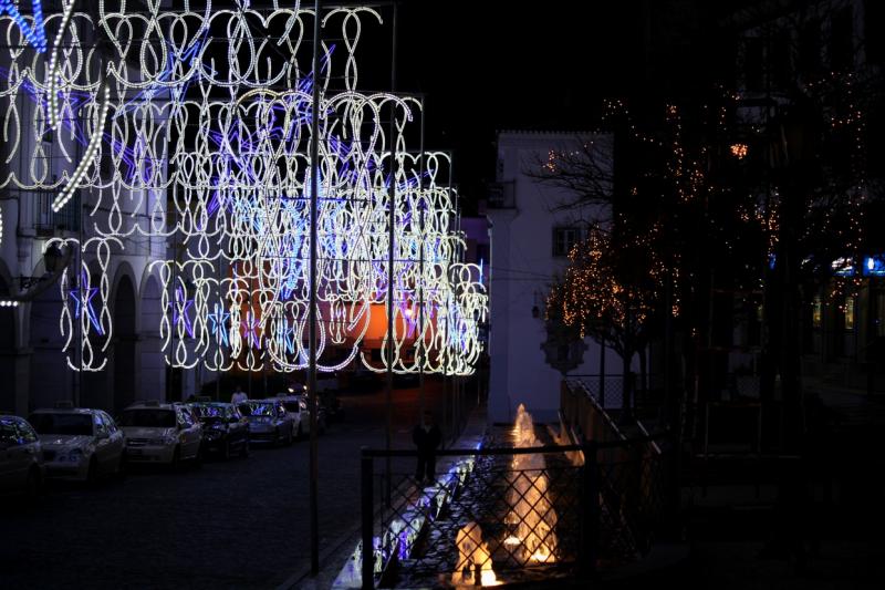 Pista de Patinaje sobre hielo e iluminación navideña de Elvas