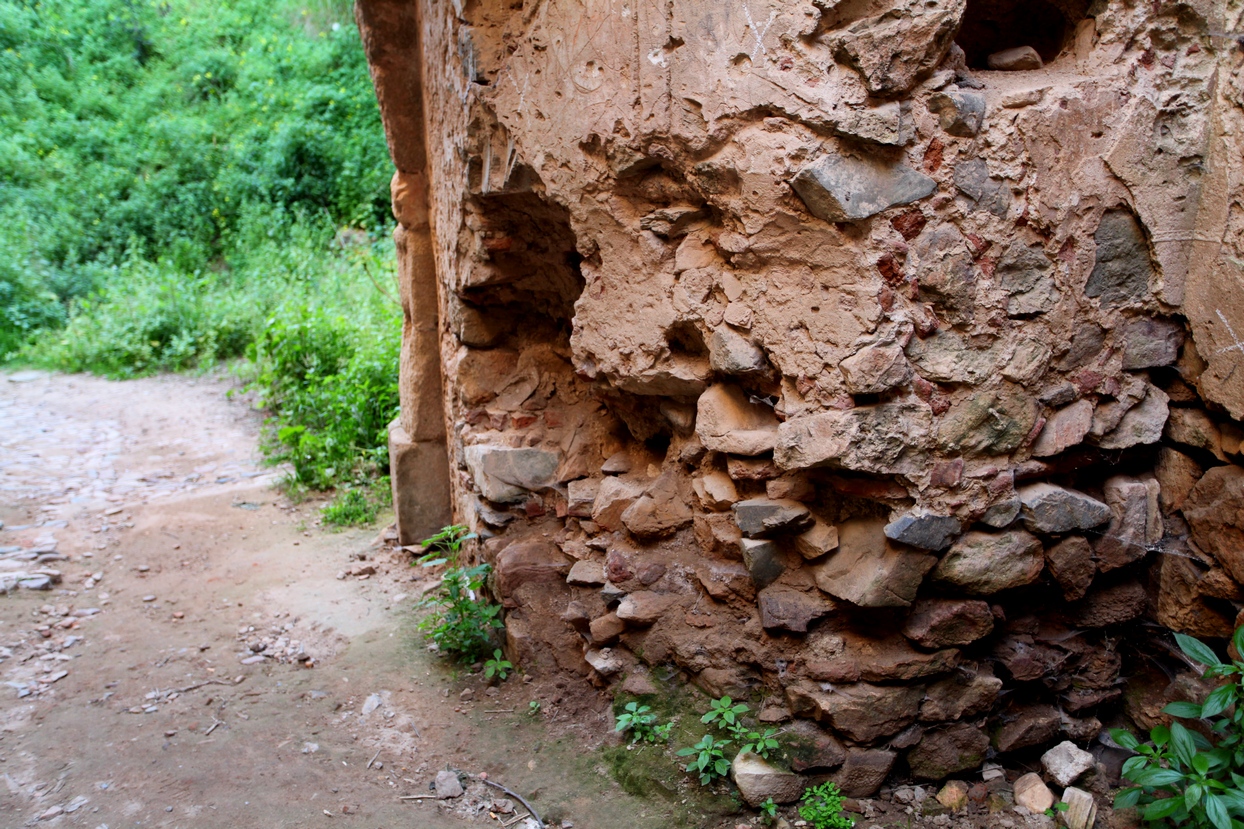 La Alcazaba pide a gritos el inicio de la segunda fase