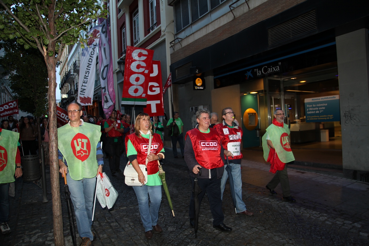 Imágenes de la manifestación de Badajoz contra la Ley Wert