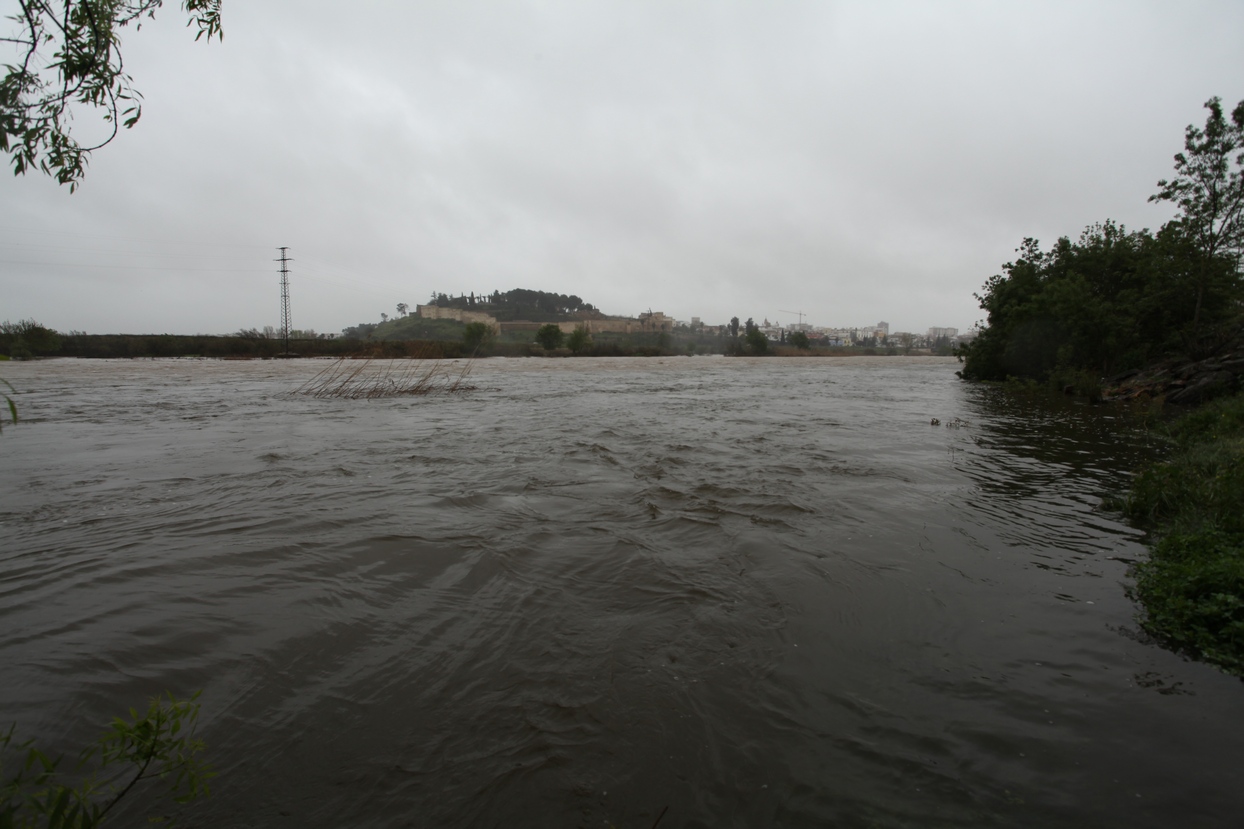 Crecida del río Guadiana a su paso por Badajoz