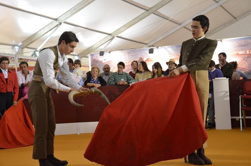 Exhibición de Toreo de Salón en la feria del Toro de Olivenza