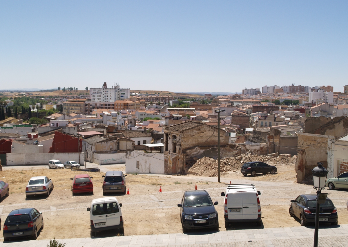 Proyecto de rehabilitación de El Campillo en Badajoz