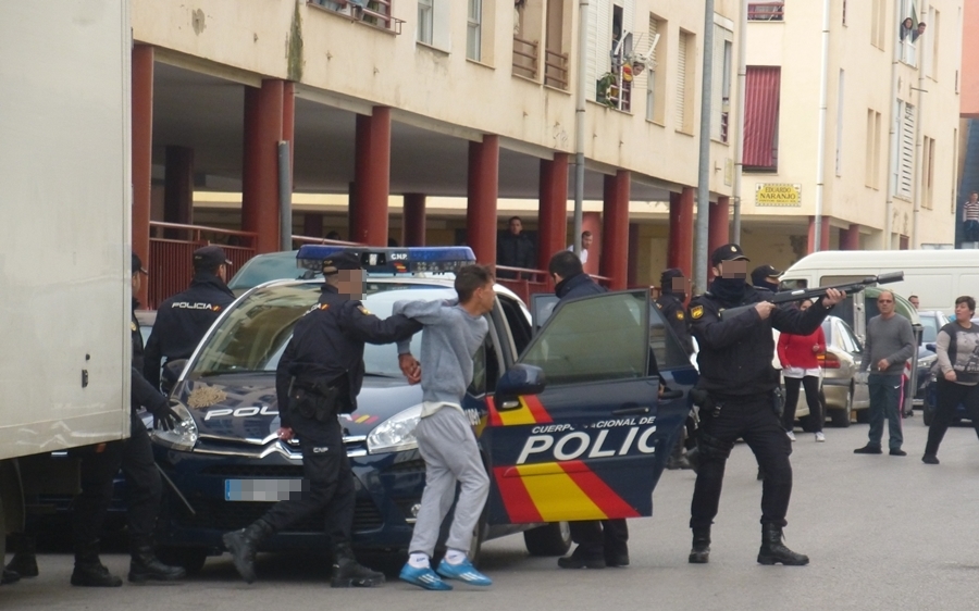 Imágenes de un nuevo desahucio en Badajoz