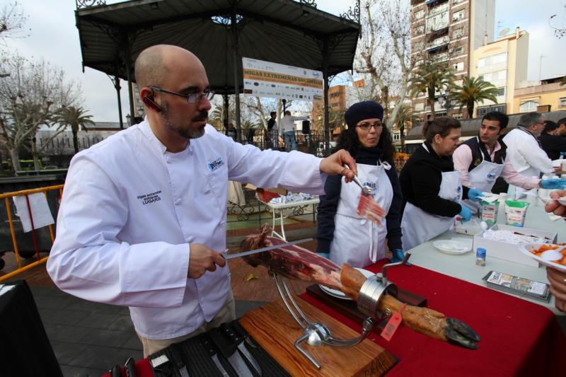 II Edición de las Migas Extremeñas Solidarias en Badajoz