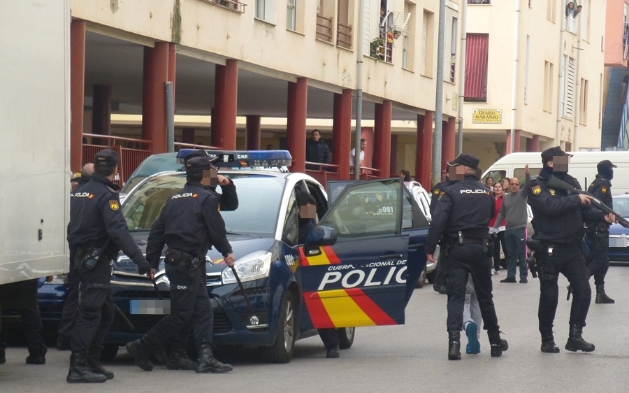 Imágenes de un nuevo desahucio en Badajoz