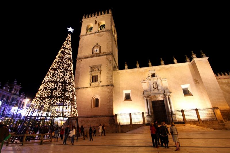 Encendido del alumbrado navideño en Badajoz