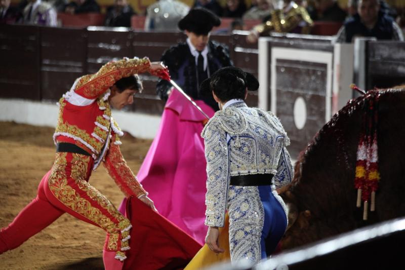 Reportaje fotográfico de la corrida de El Juli, Perera y Padilla en Olivenza