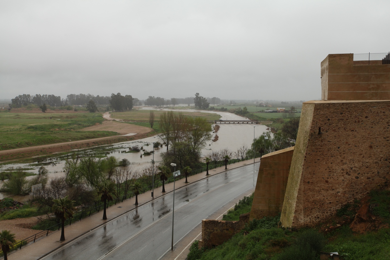 Crecida del río Guadiana a su paso por Badajoz